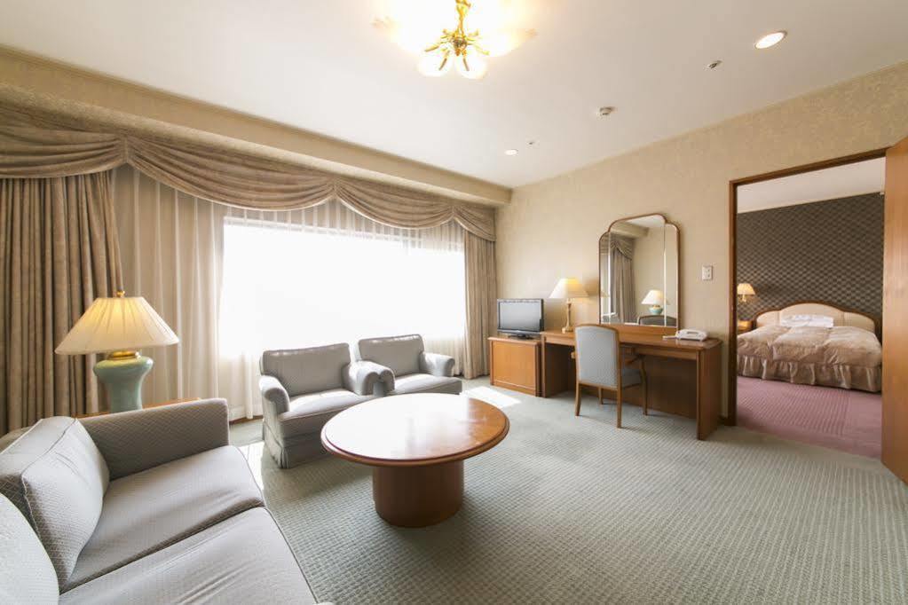Meitetsu Komaki Hotel Luaran gambar